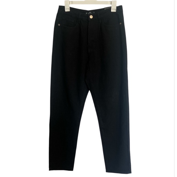 Missguided Riot High Rise Mom Jean - Picture 4 of 10